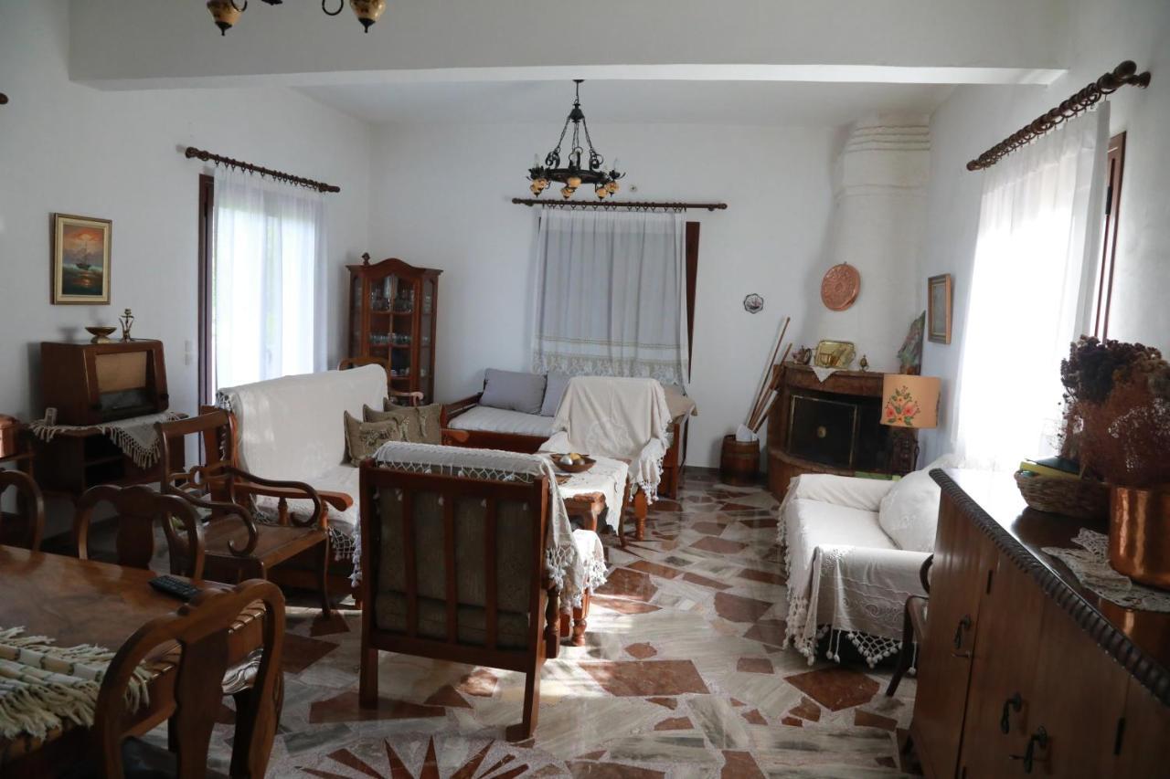 הוילה Kalloni  Lemon Tree House מראה חיצוני תמונה